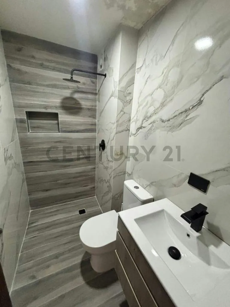 Apartamento en Venta Conjunto Residencial Alto Barinas - 8
