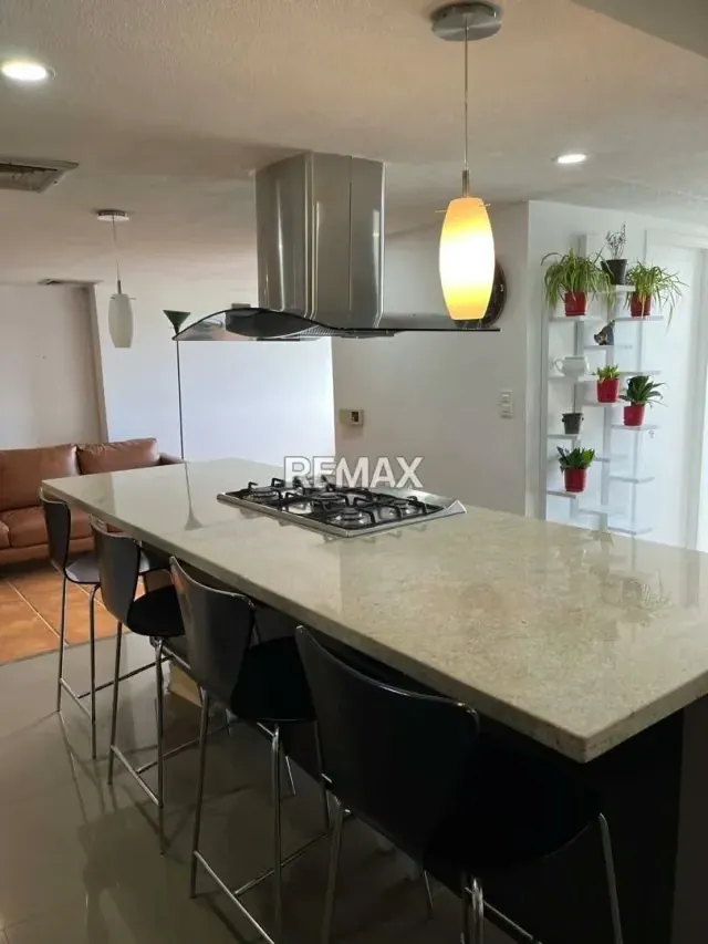 VENTA DE APARTAMENTO EN CAURIMARE