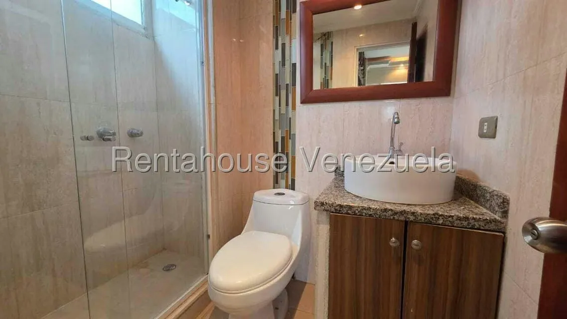 Apartamento (1 Nivel) en Venta en Parroquia Santa Rosa, Lara - 32