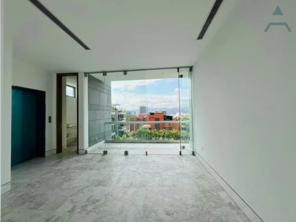 Se Vende Apto PH 258m² + 51m² terraza 3h/5b+s/4p La Castellana - 11