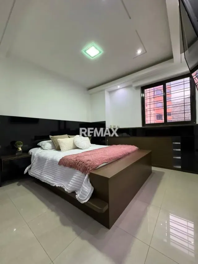 Apartamento Amoblado en Alquiler en Mañongo, Plaza Real - 11