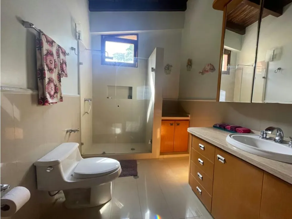 Se vende casa 273m2 La Lagunita 1790 - 18