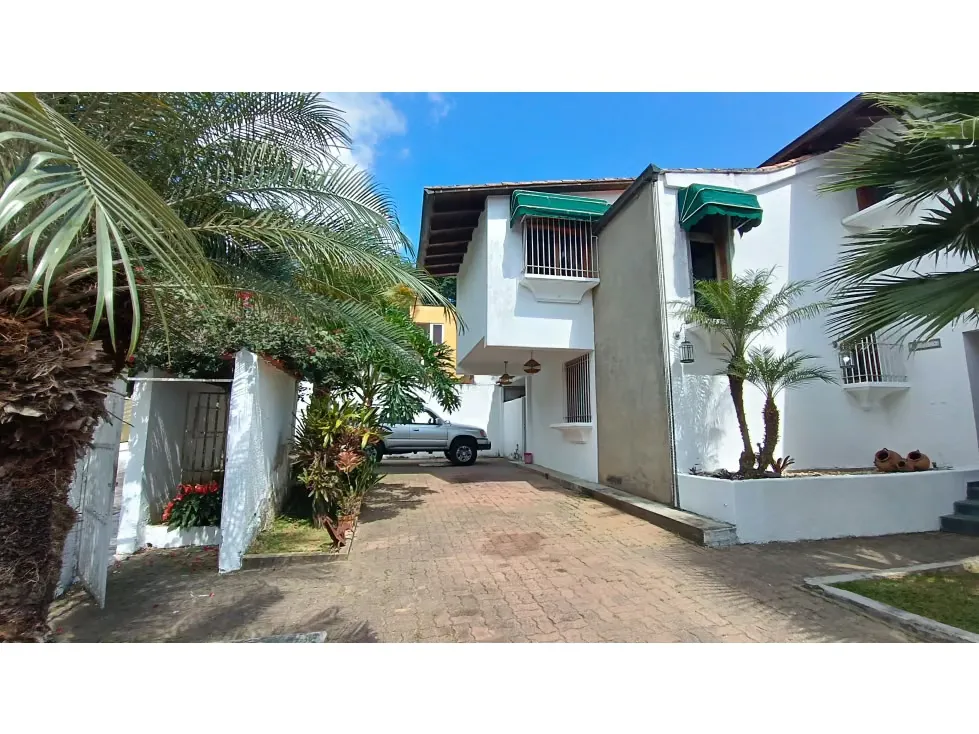 Se vende casa 273m2 La Lagunita 1790 - 3