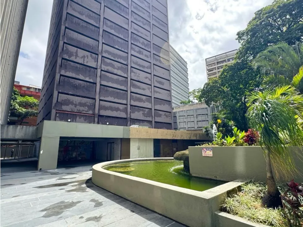 En Venta Local Comercial en Los Palos Grandes. Chacao - Caracas - 3