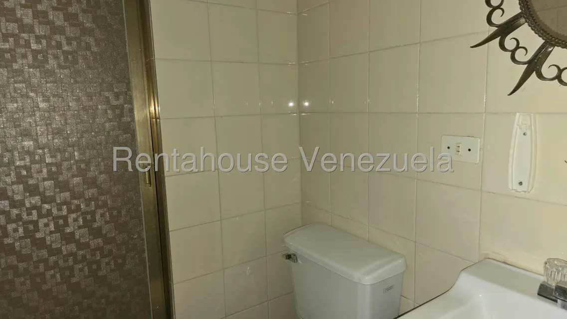 Townhouse (Multiples Niveles) en Venta en Tamare, Zulia - 14