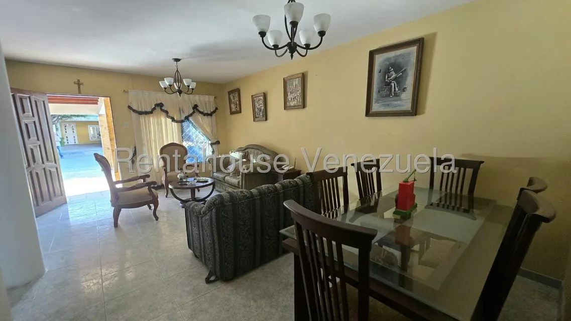 Townhouse (Multiples Niveles) en Venta en Tamare, Zulia - 9