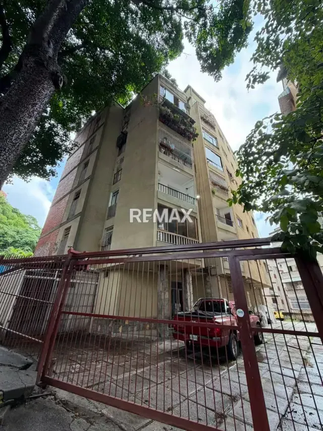 Apartamento en venta Colinas de Bello Monte Remodelado (Parte baja)