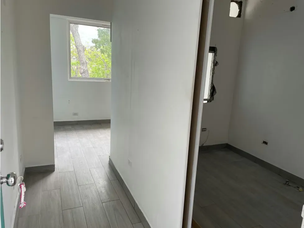 Vendo casa comercial 631m2 Chuao 5648 - 25