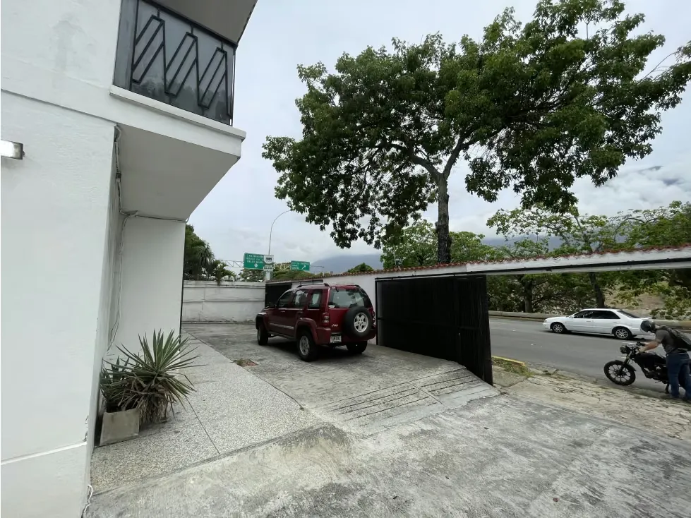 Vendo casa comercial 631m2 Chuao 5648 - 32