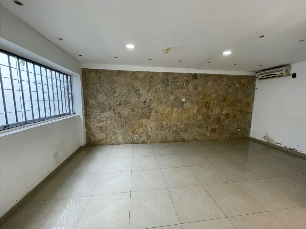 Vendo casa comercial 631m2 Chuao 5648 - 5