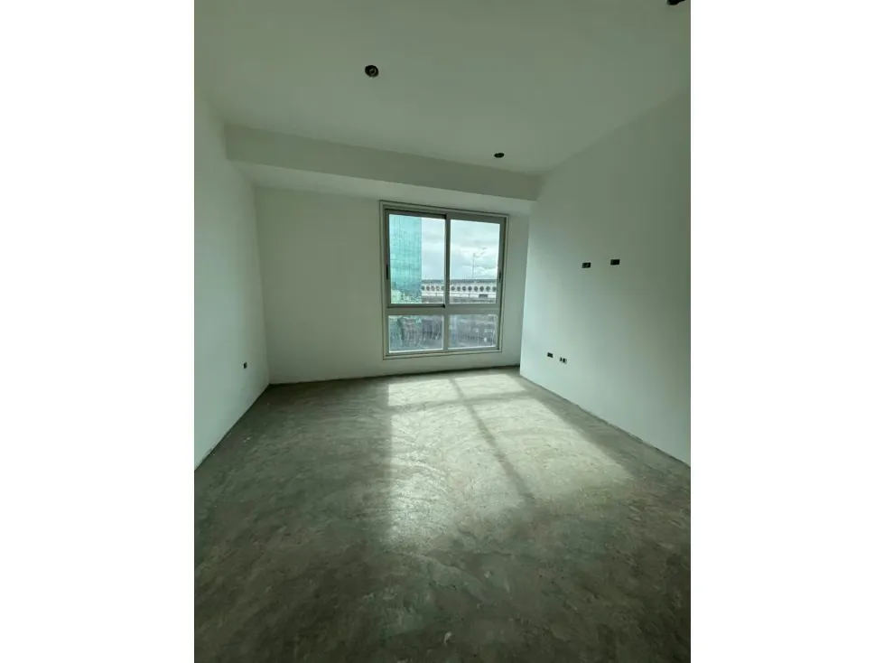 PENT HOUSE TRIPLEX EN VENTA 310 M2 - URB CAMPO ALEGRE - 2