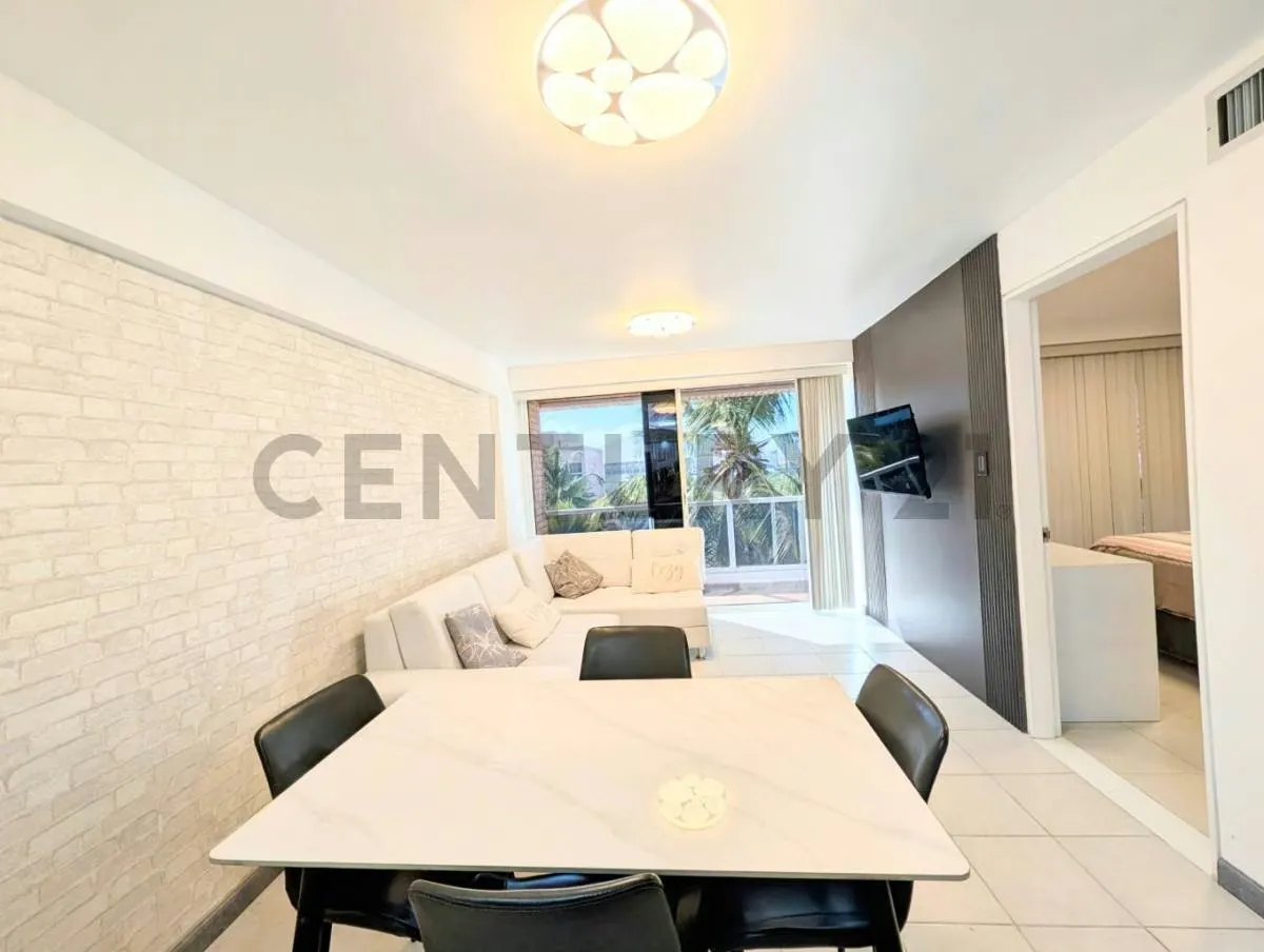 Apartamento tipo Penthouse ubicado en el sector Playa Moreno en Pampatar - 5