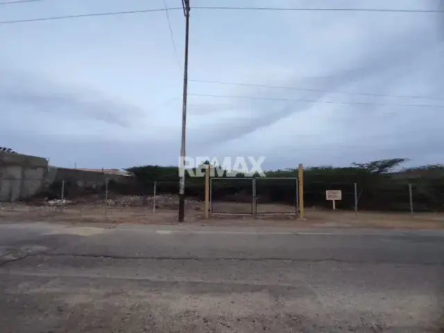 Terreno en Alquiler, Av. General Pelayo, Puerta Maraven