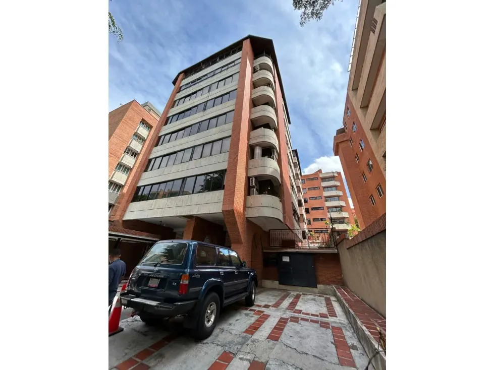 Apartamento en alquiler Campo Alegre 75 m2 1H - 5