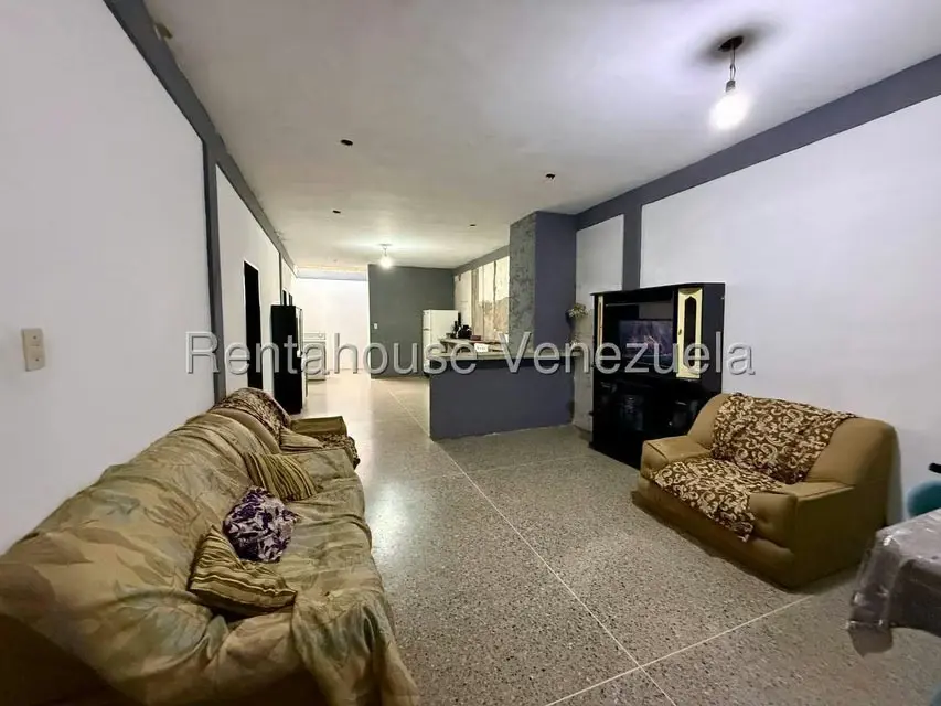 Casa (1 Nivel) en Venta en Zona Oeste, Lara - 6
