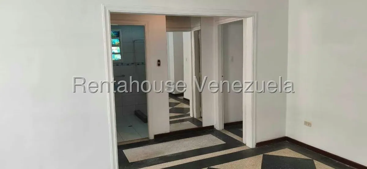 Apartamento (1 Nivel) en Venta en Los Palos Grandes, Distrito Metropolitano - 7