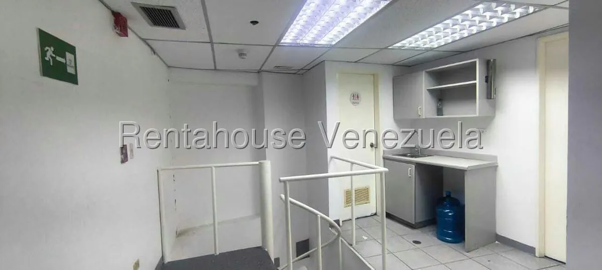 Local Comercial en Alquiler en San Bernardino, Distrito Metropolitano - 12