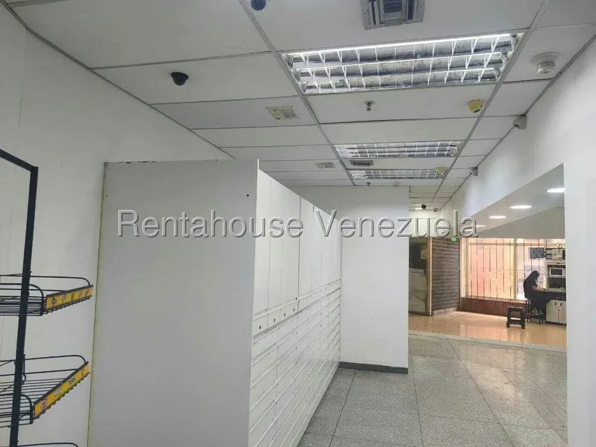 Local Comercial en Alquiler en San Bernardino, Distrito Metropolitano - 7