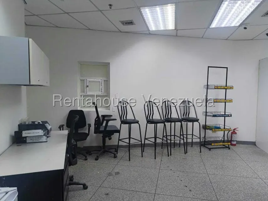 Local Comercial en Alquiler en San Bernardino, Distrito Metropolitano - 8