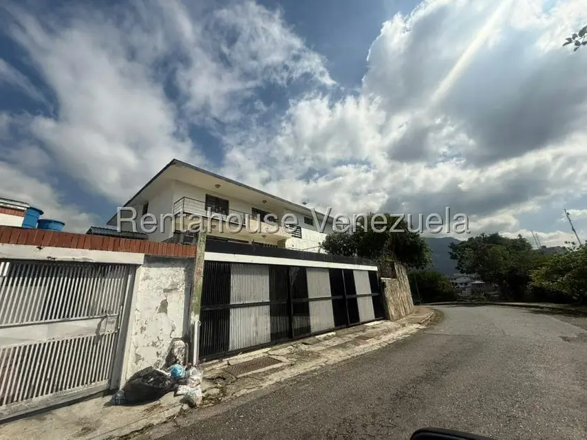 Casa (Multipes Niveles) en Venta en El Marques, Distrito Metropolitano