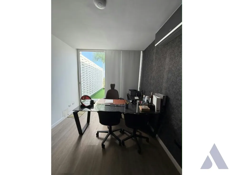 Vendo Casa remodelada 824 m2 La Lagunita. - 18