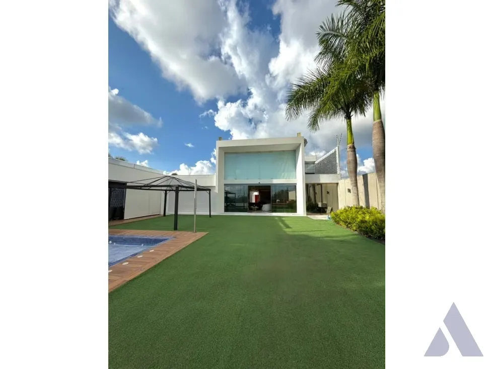 Vendo Casa remodelada 824 m2 La Lagunita. - 21
