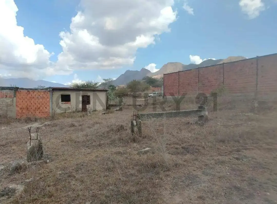 Venta de Terreno - 3