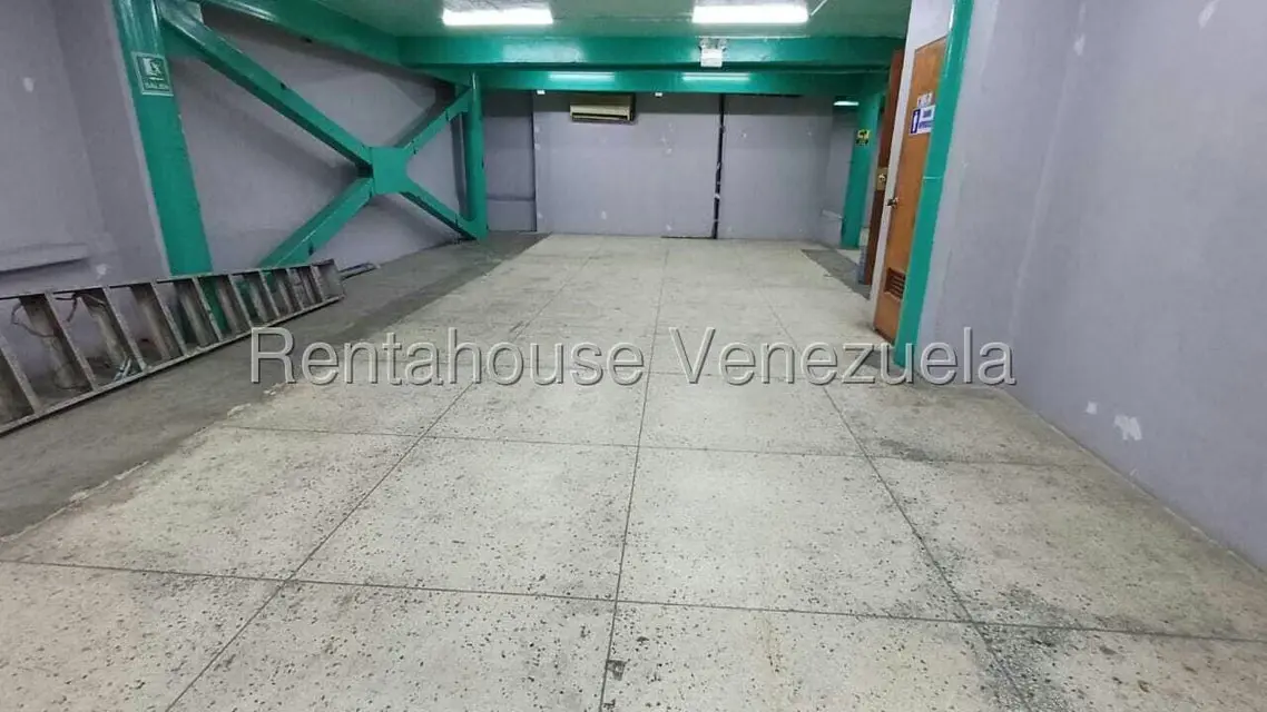 Local Comercial en Venta en Parroquia Catedral, Distrito Metropolitano - 12