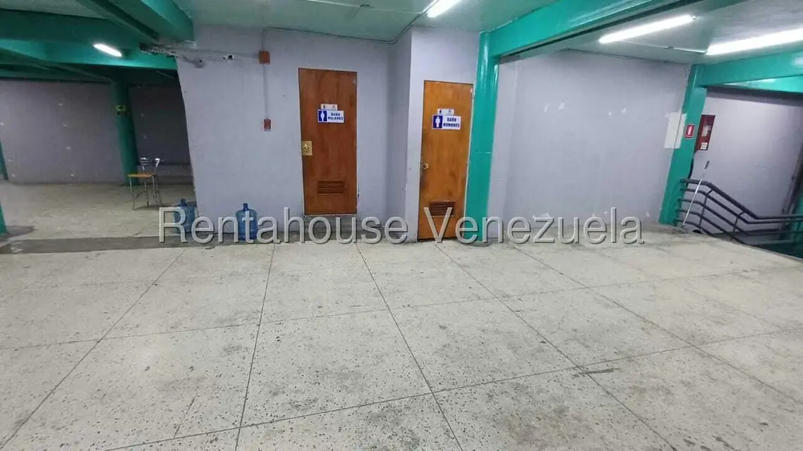 Local Comercial en Venta en Parroquia Catedral, Distrito Metropolitano - 13