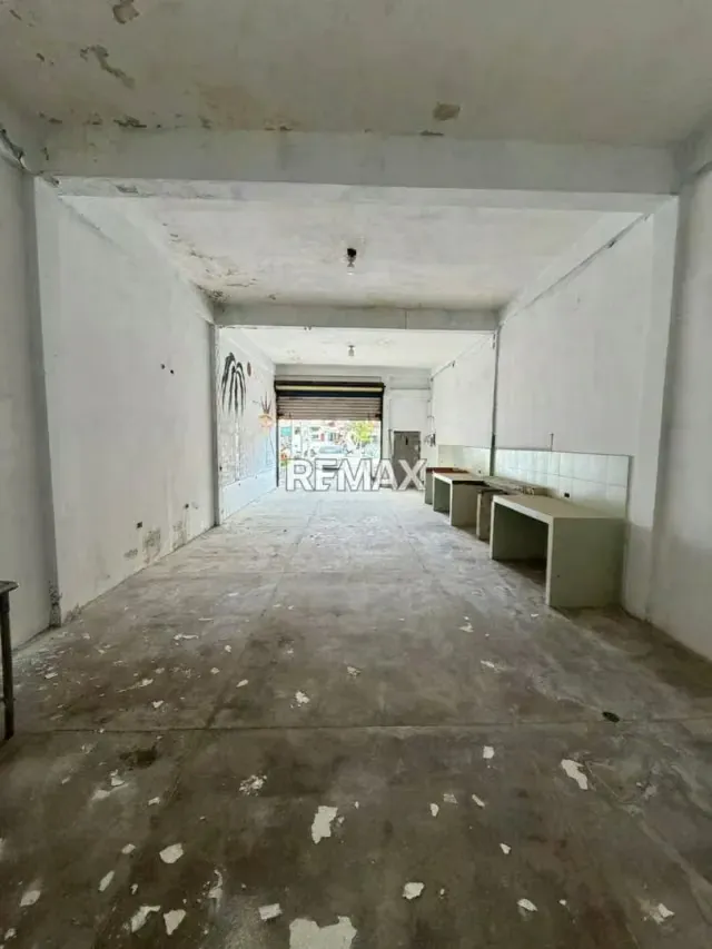 EN ALQUILER LOCAL COMERCIAL DE 120 METROS CUADRADOS, CERCA DEL PUEBLO DE TUCACAS, A ORILLA DE CARRETERA NACIONAL. - 5