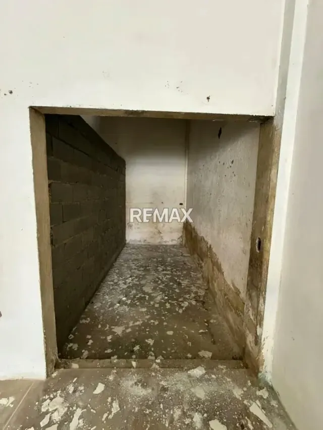 EN ALQUILER LOCAL COMERCIAL DE 120 METROS CUADRADOS, CERCA DEL PUEBLO DE TUCACAS, A ORILLA DE CARRETERA NACIONAL. - 10