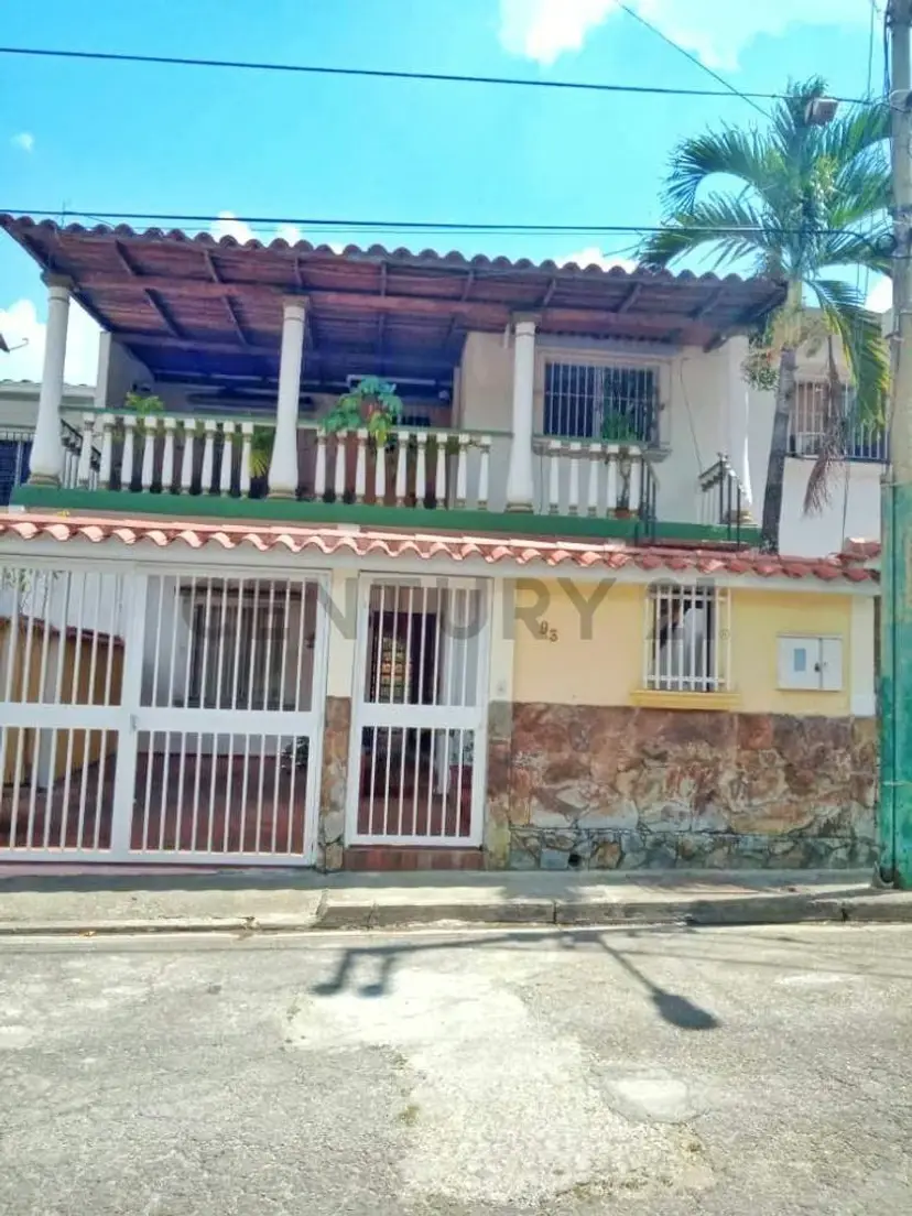 Casa Quinta en alquiler Urbanizacion Valle Arriba, Guatire