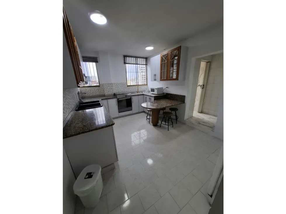 Alquiler Apartamento en Los Palos Grandes - 6