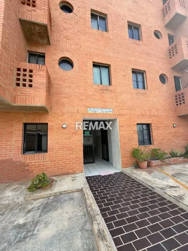 EN VENTA APARTAMENTO, EN EL EDIFICIO OASIS MARINO