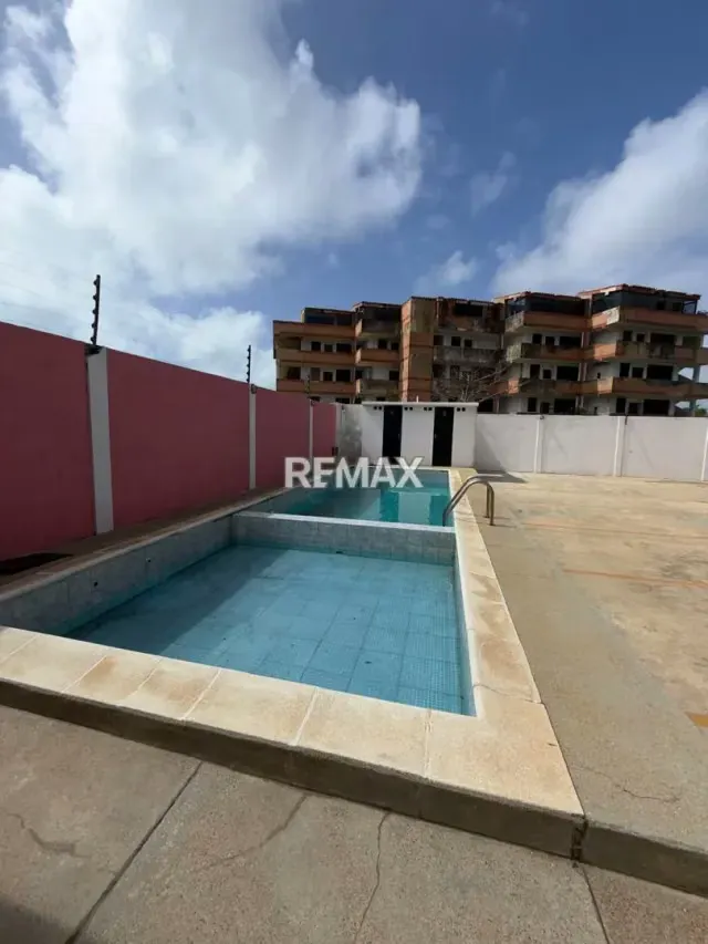 EN VENTA APARTAMENTO, EN EL EDIFICIO OASIS MARINO - 11