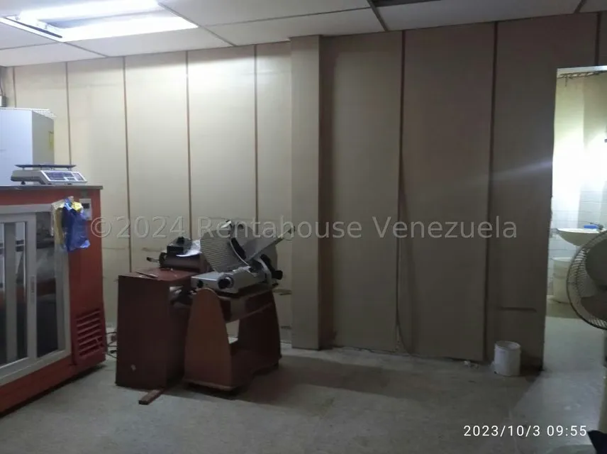 Local Comercial en Alquiler en El Paraiso, Distrito Metropolitano - 10