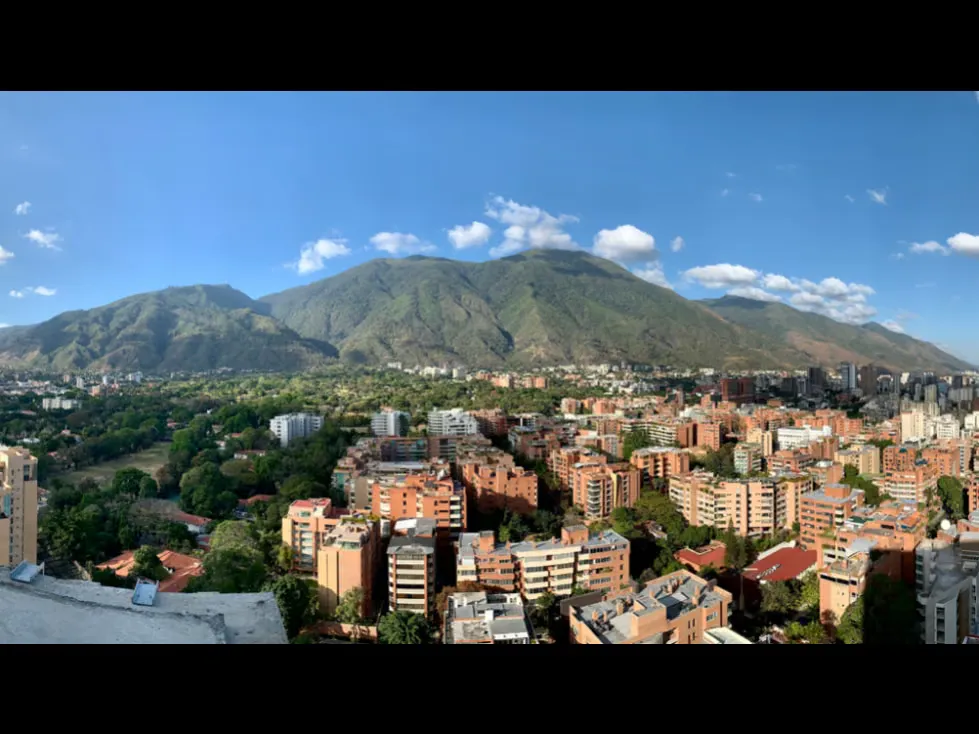 Se vende oficina 840m2/ Campo Alegre/5876 - 10
