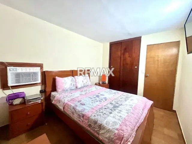 Impecable Apartamento, Piso 6 del Edificio Miranda, Residencias Porlamar. - 7