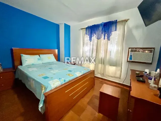 Impecable Apartamento, Piso 6 del Edificio Miranda, Residencias Porlamar. - 10