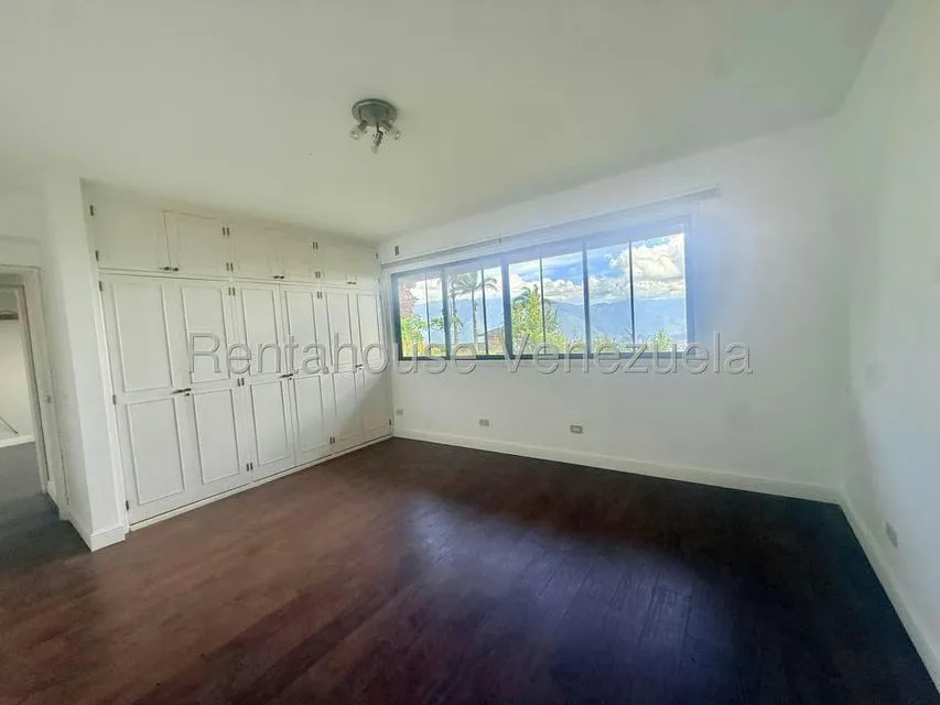 Casa (1 Nivel) en Venta en La Lagunita Country Club, Distrito Metropolitano - 18