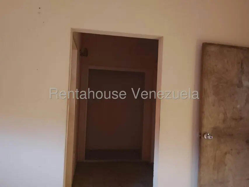Apartamento (1 Nivel) en Venta en Barbula, Carabobo - 18