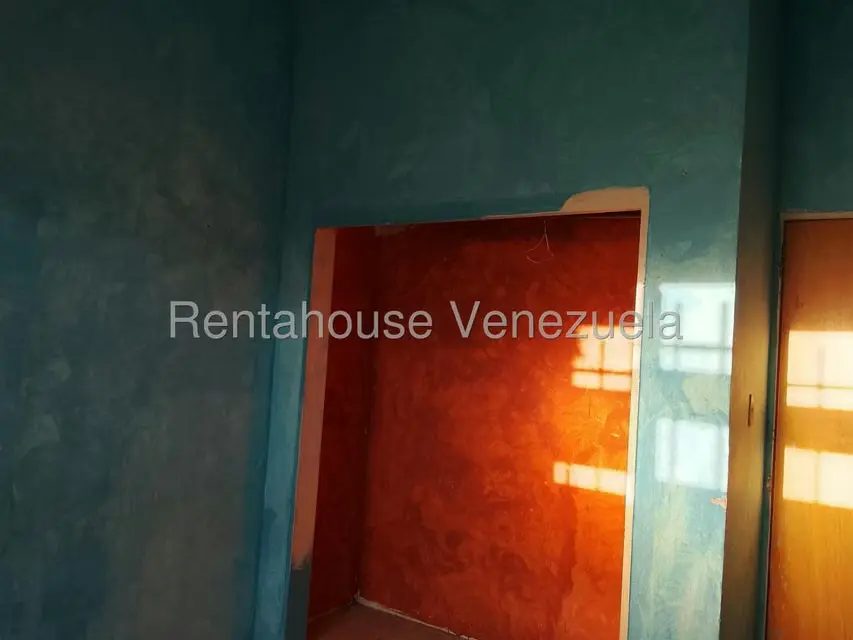 Apartamento (1 Nivel) en Venta en Barbula, Carabobo - 24