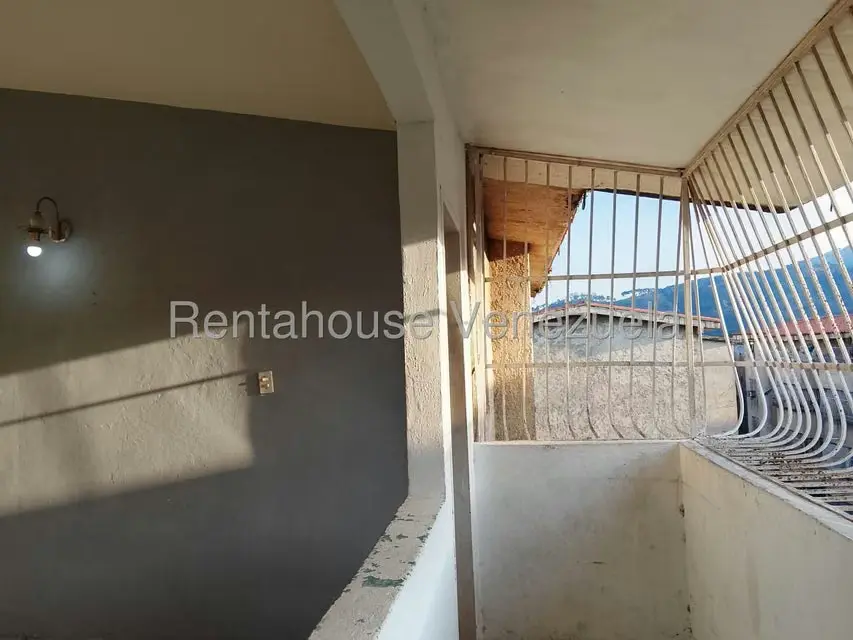 Apartamento (1 Nivel) en Venta en Barbula, Carabobo - 8