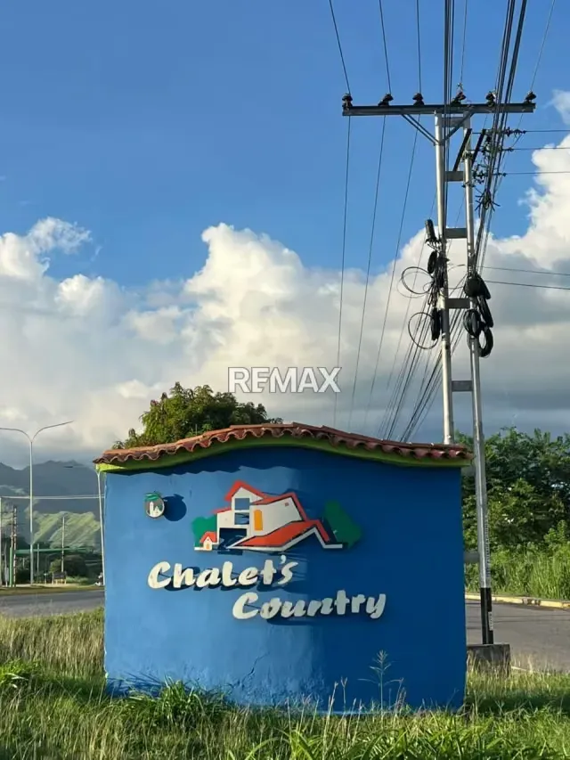 Terreno en VENTA. Chalets Country San Diego