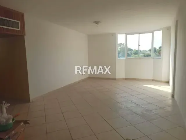 Venta de Apartamento en Ciudad Ojeda - 2