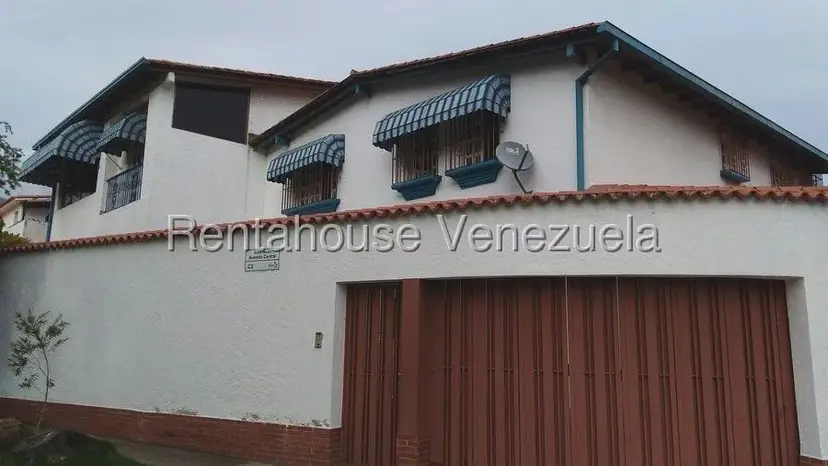 Anexo (Duplex) en Alquiler en Santa Cecilia, Distrito Metropolitano