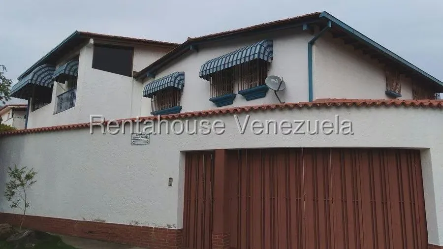 Anexo (Duplex) en Alquiler en Santa Cecilia, Distrito Metropolitano