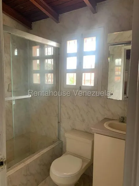 Anexo (Duplex) en Alquiler en Santa Cecilia, Distrito Metropolitano - 17