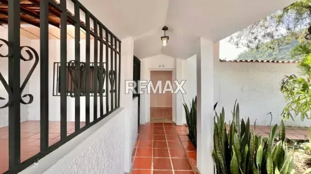 En venta Casa esquinera doble propósito de un solo nivel Genaro Méndez La Concordia - 3