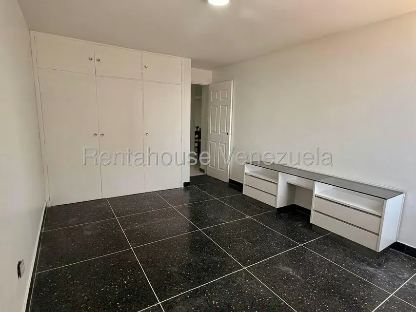 Apartamento (1 Nivel) en Venta en Sabana Grande, Distrito Metropolitano - 15